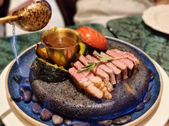 -秘密旅行Bonjour(黑金冠 江南西店)