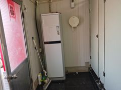 -巩本明鱼屋子