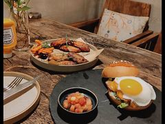 -HIGH FIVE哈福手工汉堡(桂林路店)