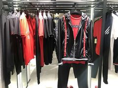 -广州白马服装市场