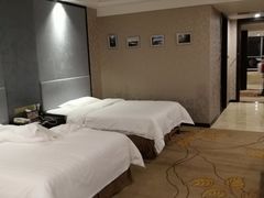-张家界大成山水国际大酒店