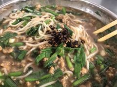 -正宗杨记普洱酸醋米线(总店)