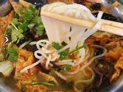 -柳星·螺蛳粉(D11店)