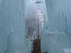 -大平台龙居瀑布旅游区