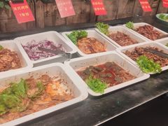 自助取餐区-聚盛源蒸汽海鲜火锅烤肉自助(巨川金海岸购物广场店)