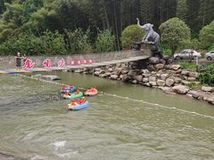 -虎啸峡漂流