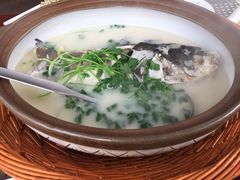 天目湖砂锅鱼头汤-翠茗农庄土菜馆(天目湖店)