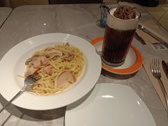 -必胜客(阿诗玛店)