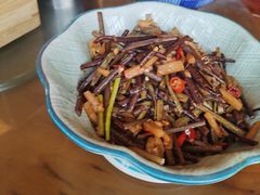 -陈厨老味·老派郴州菜(宜章店)