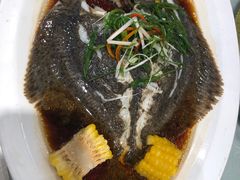 清蒸多宝鱼-金八仙酒店