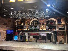 -麦凯伦烧烤·精酿超级工厂店(金桥总店)
