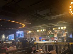 -麦凯伦烧烤·精酿超级工厂店(金桥总店)