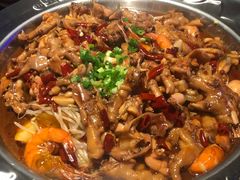 -胖哥俩肉蟹煲(长沙高铁吾悦广场店)