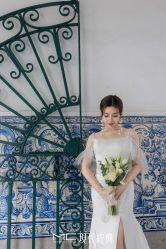 -现代经典婚纱摄影