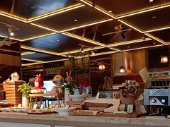 -大中华希尔顿酒店-念自助餐·嗨啤·小龙虾