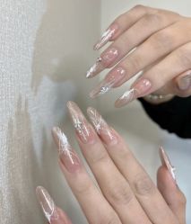 -IDO美甲美睫