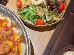 -耶里夏丽·丝路国际·新疆餐厅(浦东区东方路店)
