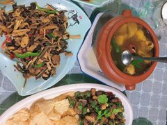 -小厨子私房菜·云南美食店