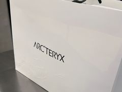 -ARC'TERYX始祖鸟(北京王府中环店)