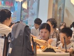 -必胜客(悦荟店)