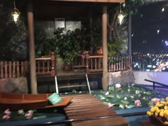 -彩虹云霄拜约克摩天塔