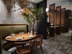 -爱碗亭·鲜炒湖南菜(壹城中心店)