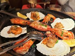 传统西班牙墨鱼汁海鲜饭-BROWNSTONE布朗石西班牙餐厅(深圳湾店)