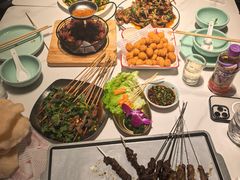 -嗨辣小聚·盘锦河蟹·海鲜烧烤龙虾(盘锦十年好店)
