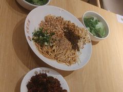 -贰拾捌味·宜宾燃面(春熙路旗舰店)