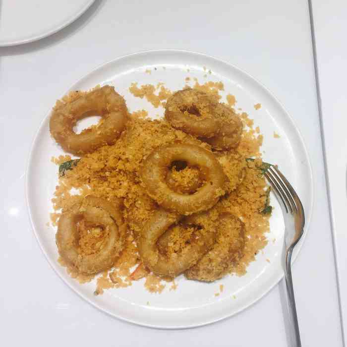 7415娘惹羊腩煲/新加坡药材盐焗鸡/咸蛋黄炸苏东/乌乌打  77