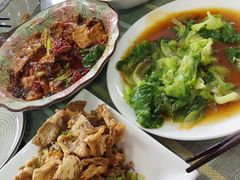 -天天向上素食餐厅(五台山店)