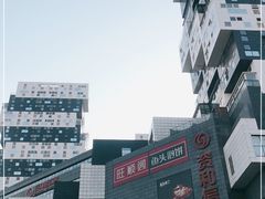 -资和信百货商场