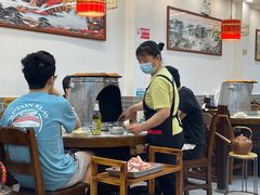 -地锅公社·现炒地锅鸡·地锅鱼·夜宵(罗锦路店)
