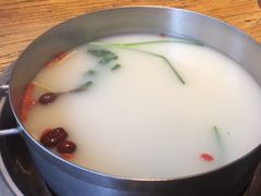 -龙记斑鱼火锅鲜切牛肉自助(红山路店)