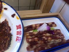 -贤合庄卤味火锅(时代广场店)