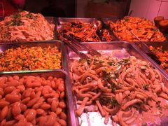 -老六素货(王顶堤店)
