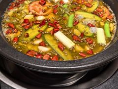 -小饕荟雅安贡椒鱼鲜馆(广福桥店)