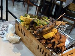 -云晓光头烧烤吧(盛夏店)