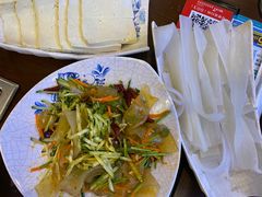 -亿诣蝎府炸酱面羊蝎子火锅(酷车小镇店)