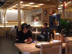 大堂-上坐过桥米线(顺城店)