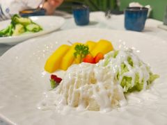 -蕉叶·泰国歌舞风情(世贸店)