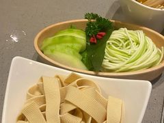 -海底捞火锅(雄峰城店)