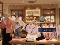 -王府井奥莱临潼小镇(临潼店)