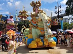 -七彩云南欢乐世界