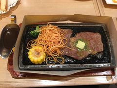-必胜客(新中纬店)