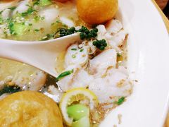 -乐达酸菜鱼面(山师东路店)
