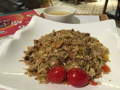 -绿茵阁(体育西分店)