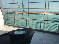 -上海滴水湖皇冠假日酒店