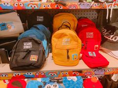 -酷乐潮玩(金桥国际店)