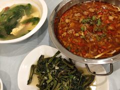 -焱焰鲜锅兔·佳味郑氏·自贡特色菜